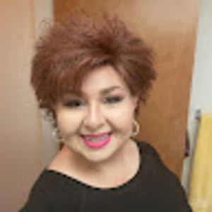 Meet your Posher, Angelita